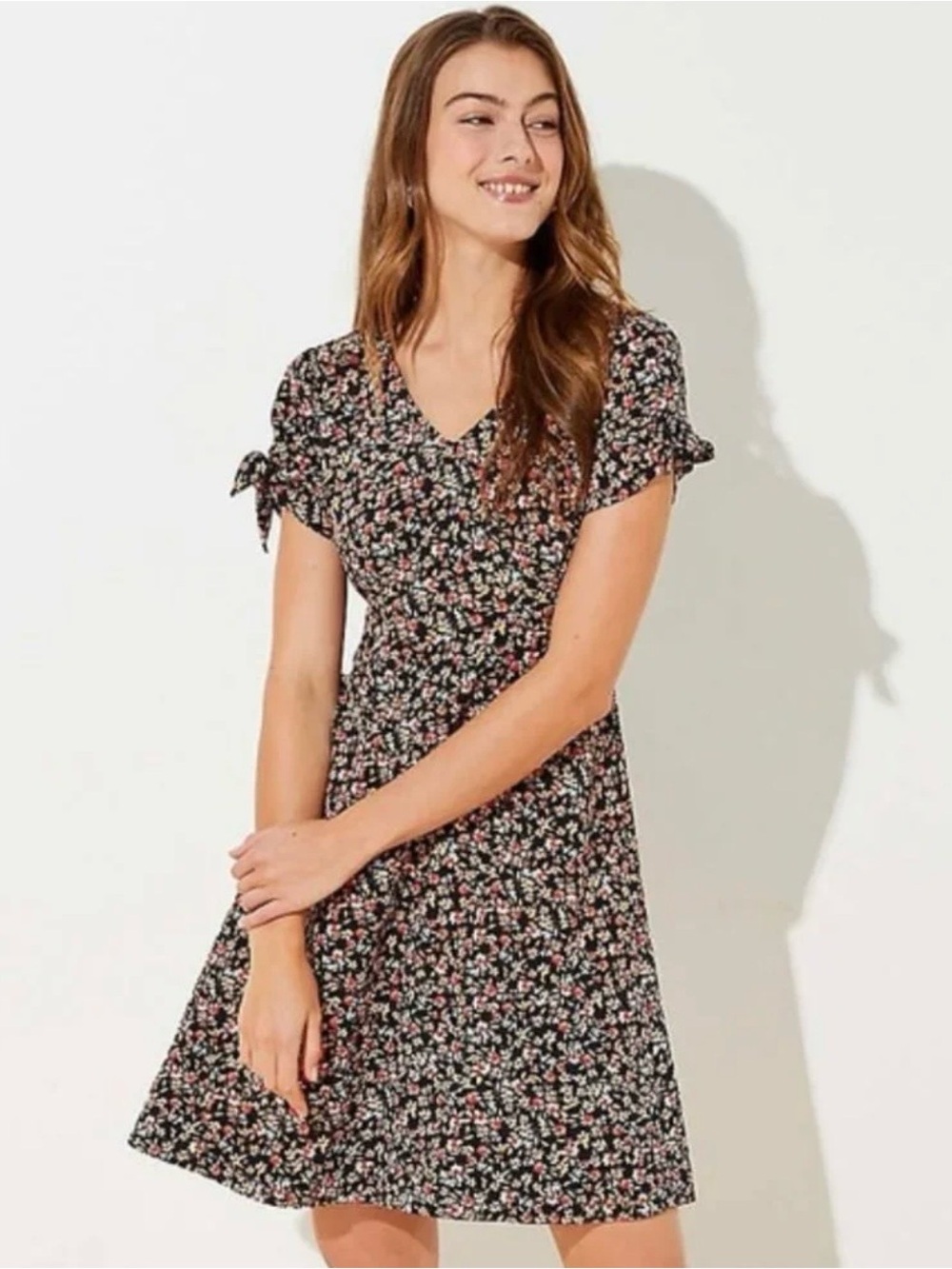LOFT Black Floral V-Neck Short Sleeve A-Line Dress